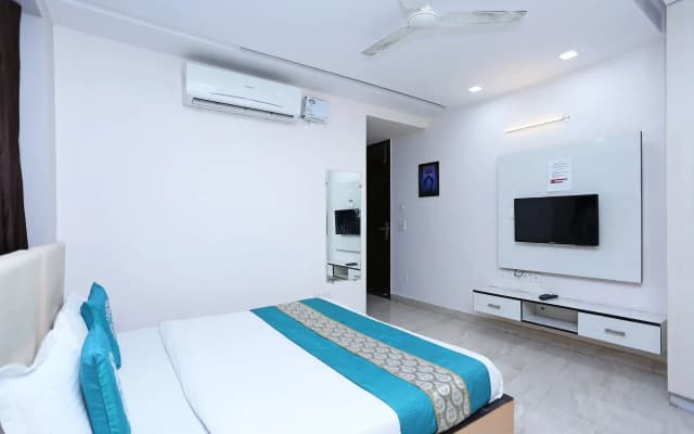 Blessings Inn by OYO Rooms - photo 5
