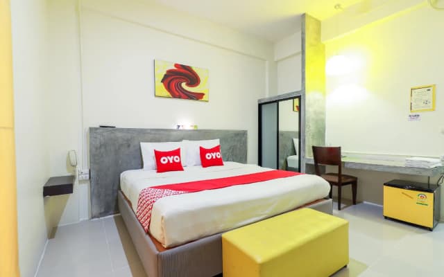 OYO 412 7 Days Hotel - photo 3