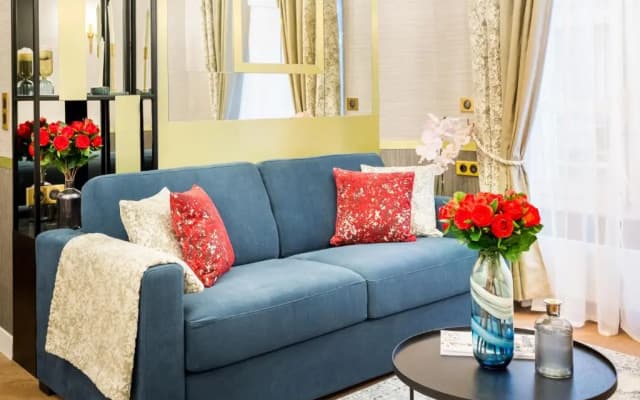 Luxury 2 Bedroom 2 Bathroom With AC -Eiffel Tower - photo 5