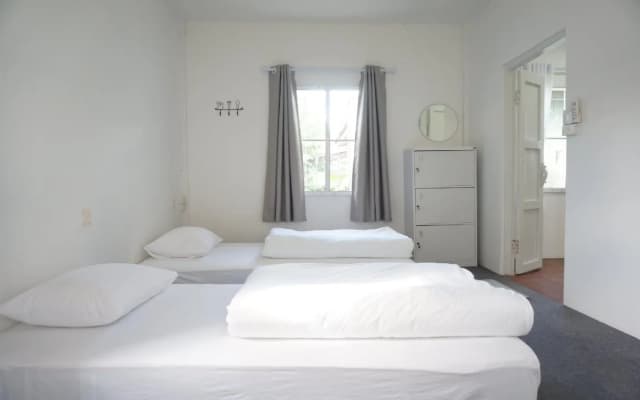 Stay Wow Home - photo 3