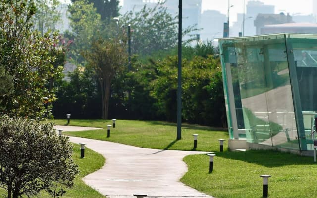 Burgu Arjaan by Rotana Hotel - photo 2