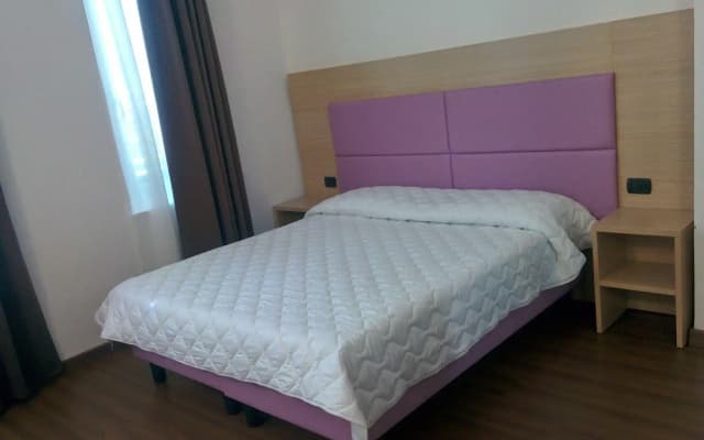 Hotel Esperanza - photo 2