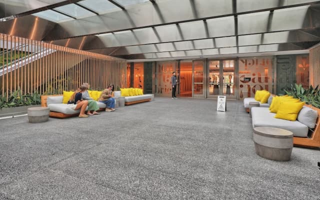 RS Suites - The AKA Residence - photo 3