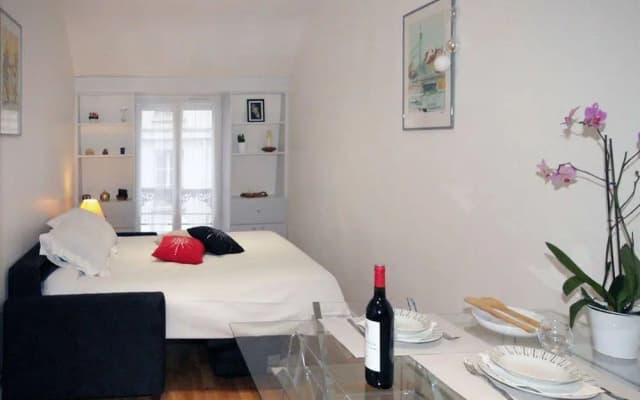 Short Term Apartment St Sabin - photo 2
