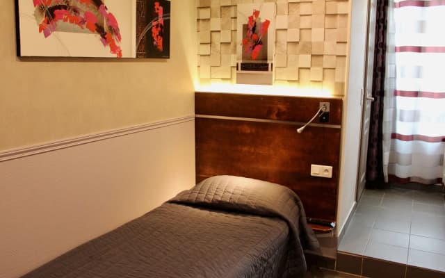 Hôtel des Pyrénées - photo 3