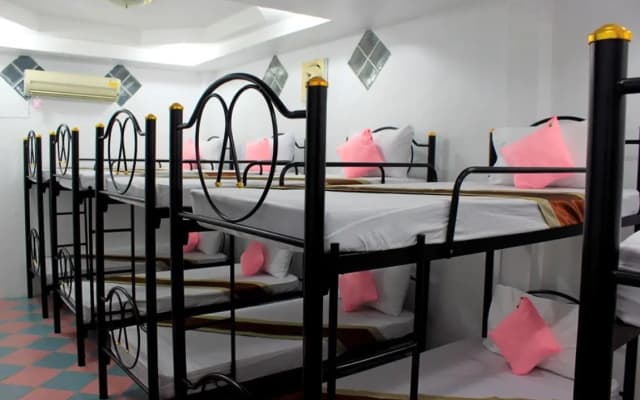 Universal Hostel Koh Pha-ngan - photo 3