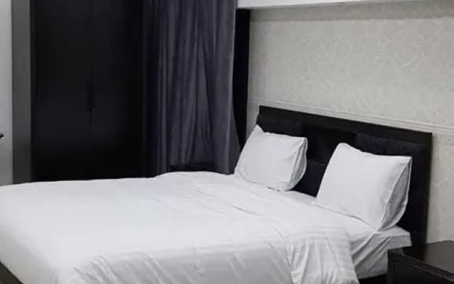 Blue Sky Hotel - photo 3
