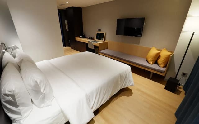 Hotel Newv - photo 4