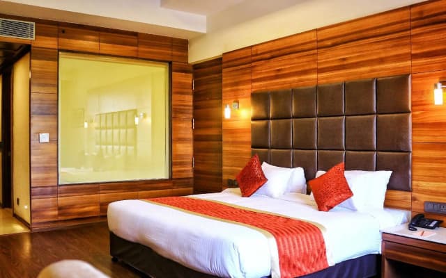 City Park Resort Ghevra - photo 5
