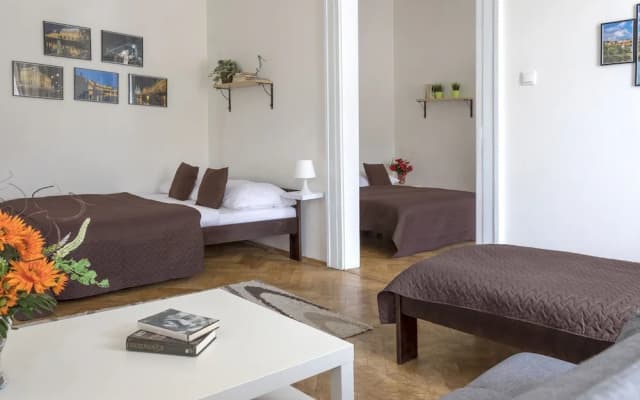 Old Story Apartment - photo 5