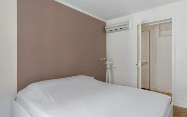 Family Apartment in the Heart of Paris - photo 3