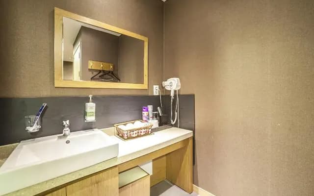 Hotel The Hue - photo 4