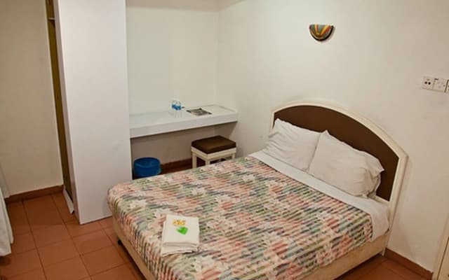 Ming Hotel - photo 5