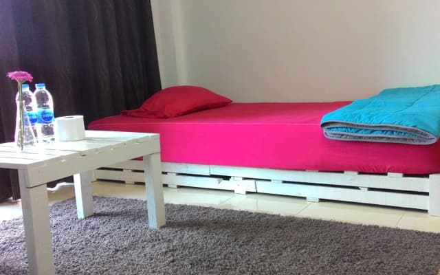 Green Leaf Guest House - photo 3