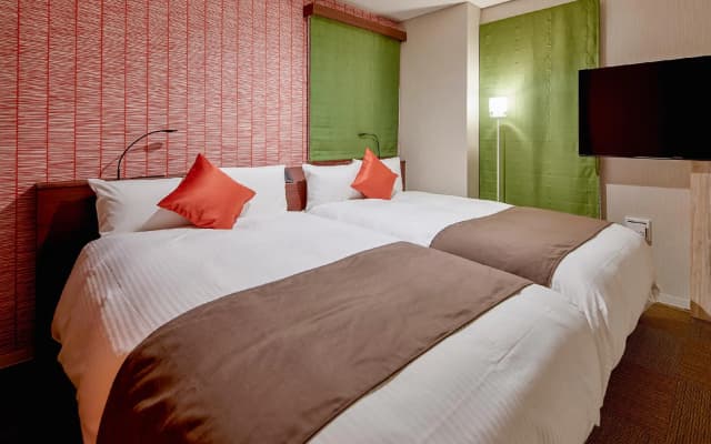 Book Hotel Jimbocho - photo 4