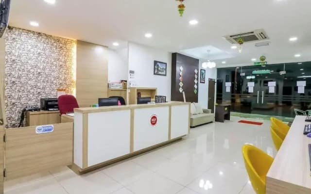 Citrine Hotel - photo 2
