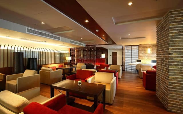 Oakwood Residence Sukhumvit Thonglor Bangkok - photo 2