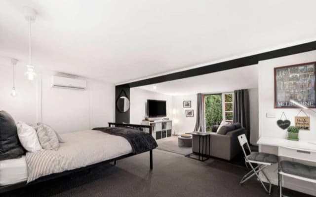 private cottage - photo 2