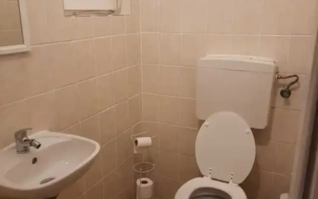 Spacious 2BR 1LR Apartment Central Area - photo 4