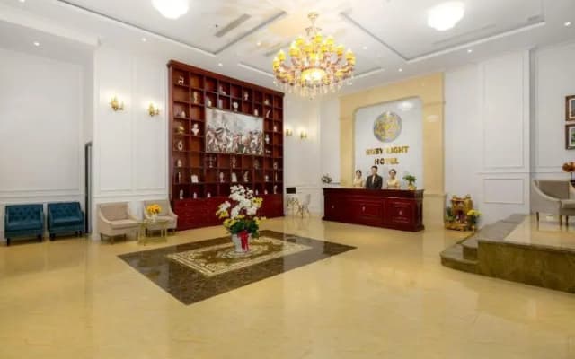 Ruby Light Hotel - photo 3