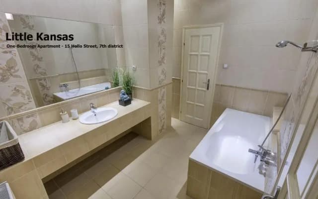 Little Americas Metropolitan Apts - photo 4