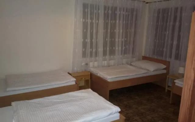 Hostel 4 U - Dolni Chabry - photo 5