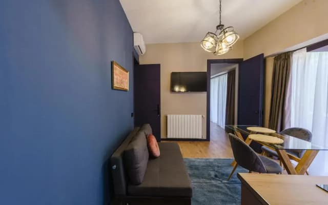 Gregory's Home in Old Tbilisi - photo 4