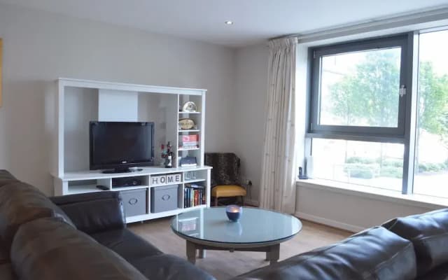 2 Bedroom Apartment By The Sea - photo 3
