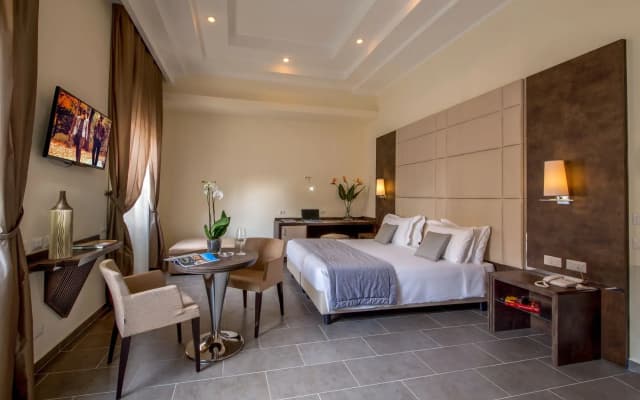 Hearth Hotel - photo 2
