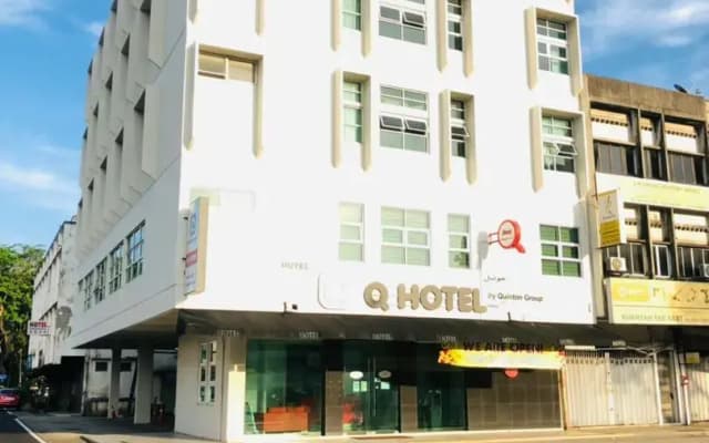 Q Hotel Kuantan - photo 3