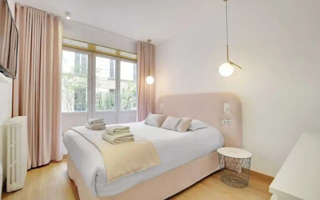 Spacious Apartment - 2b/10p - AC - Marais - photo 2