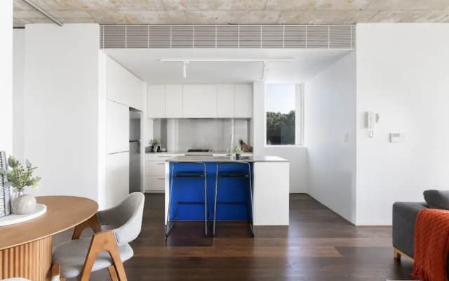 The Chromatic Apartments by Urban Rest - photo 3