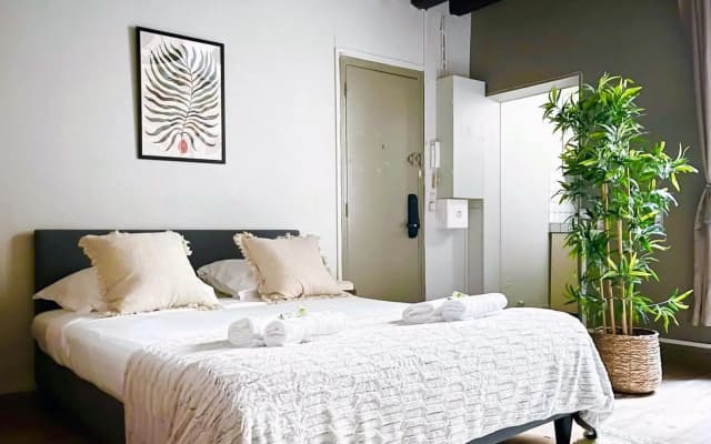 5498 - Le Marais - Best deal - photo 2