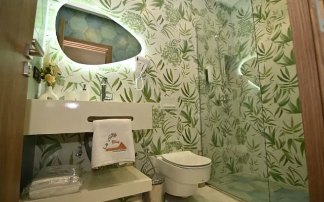 La villa luxury suites - photo 4