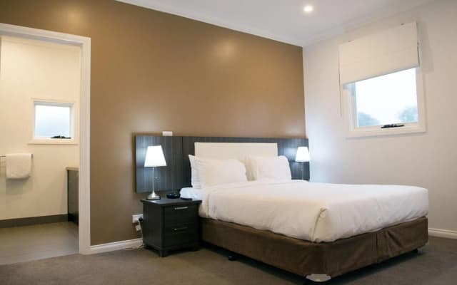 Buckingham Apartments - photo 3