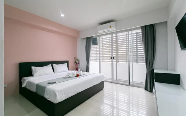 Ruan Plaisoi Apartment - photo 3