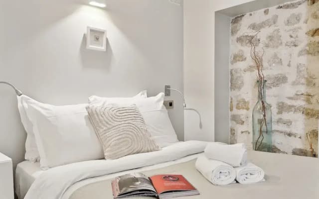 Chic 2BR 2BA near Place des Vosges - photo 5