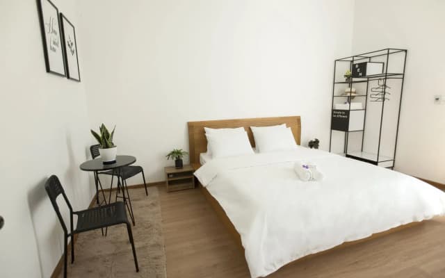 Ben's House - photo 3
