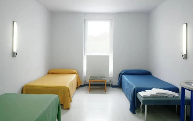 Hostal Welcome - photo 2