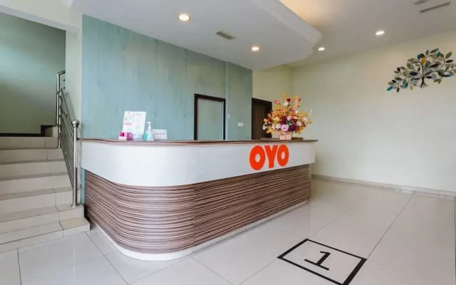 OYO 90153 U Stay Hotel - photo 2