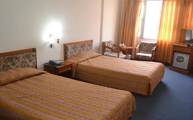 Bien Dong Hotel Halong - photo 3
