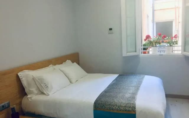 Hostal Palacio Luna - photo 3