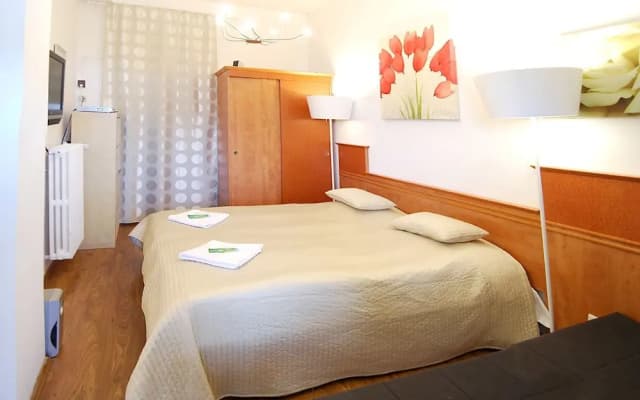 Hostel - With Private Entrance - photo 4