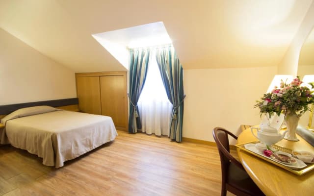 Albert Hotel - photo 4