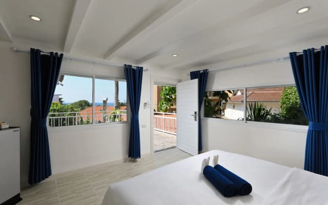 Kata White Villas - photo 3
