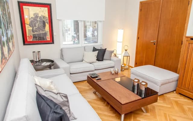 A Chic Kolonaki Apartment in Central Athens - photo 3