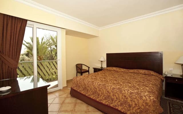 Kennedy Hospitality Resort - photo 4