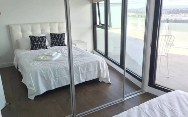 Doncaster Apartment - photo 4
