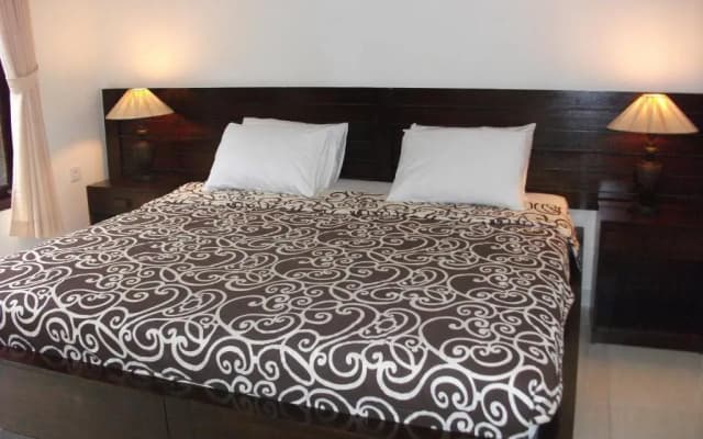 Gerhana Sari 2 Bungalows - photo 2