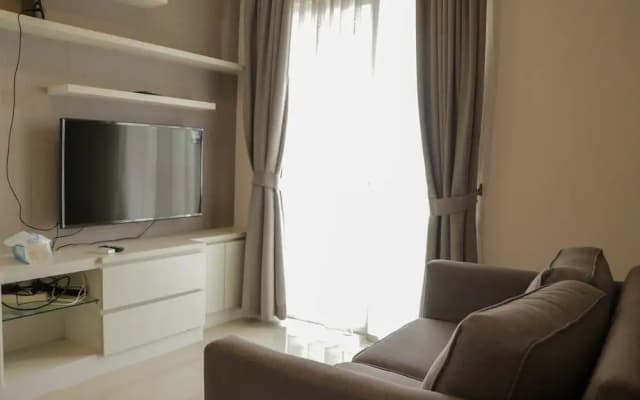 Scenic And Homey 2Br Signature Park Grande Apartment - photo 5